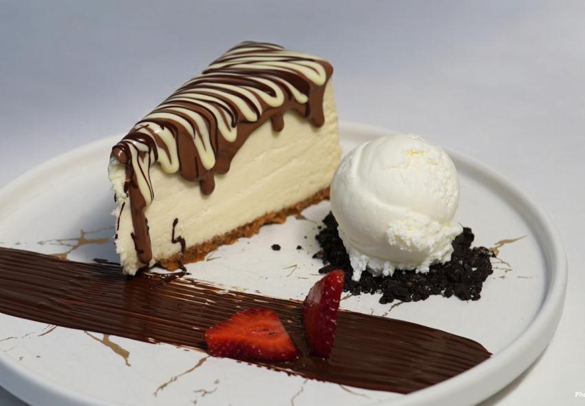 Indulge in a sweet treat at the Dessert Yard on Valentine's Day. 