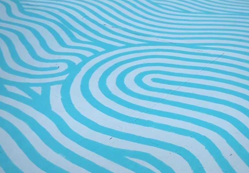 Painting on ground (waterfront)